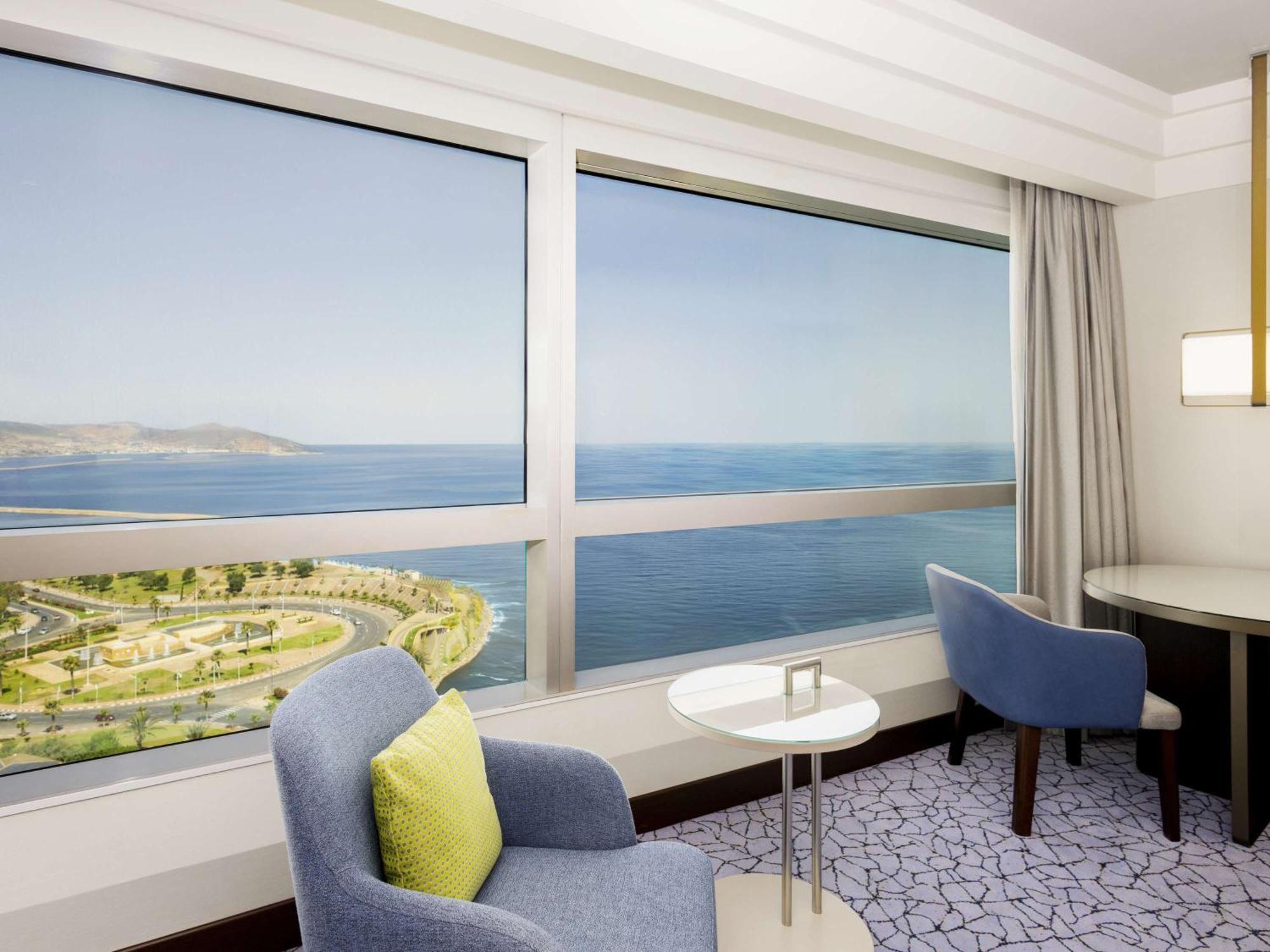 Hotel Oran Bay Managed By Accor Екстериор снимка