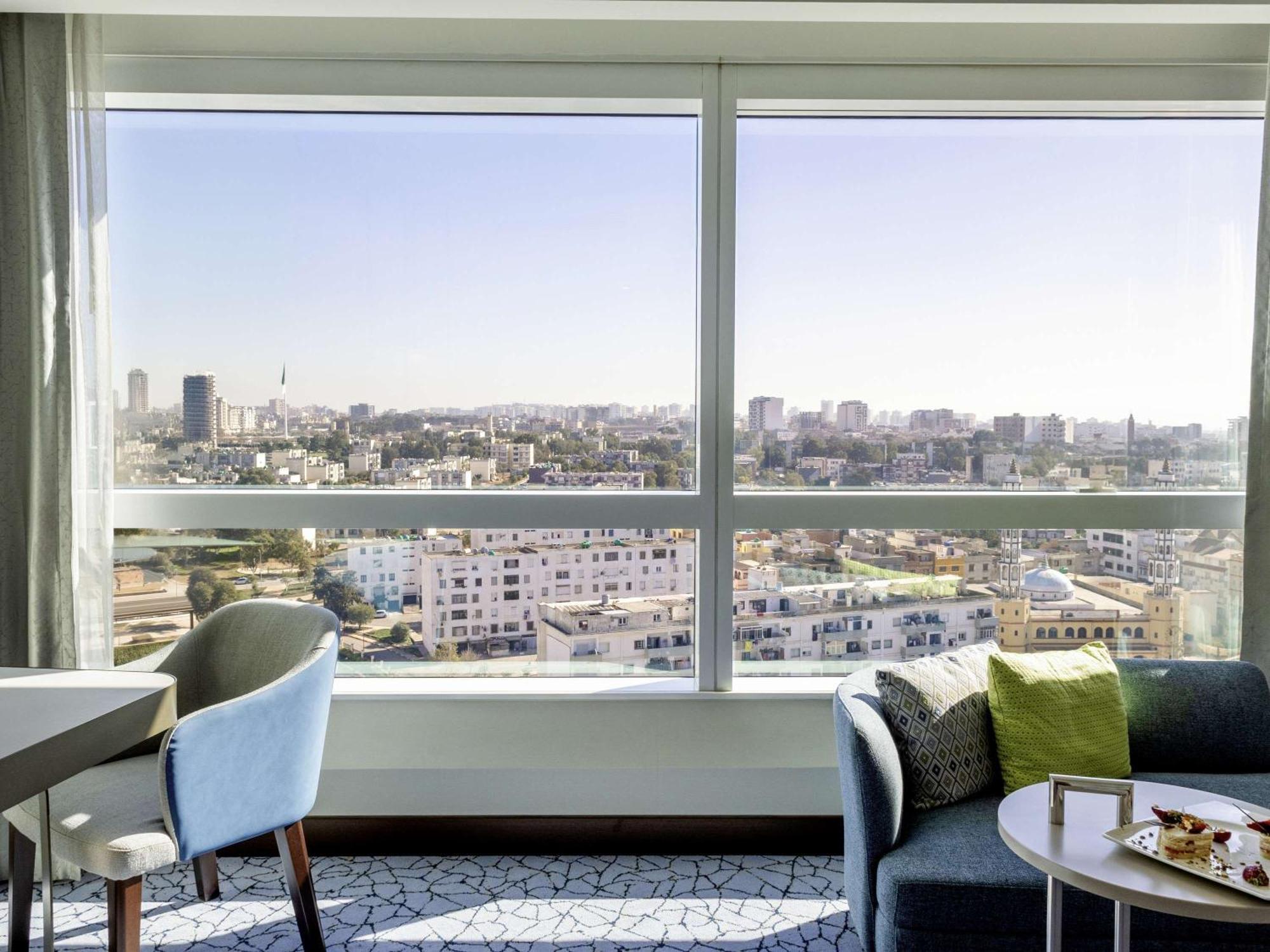 Hotel Oran Bay Managed By Accor Екстериор снимка