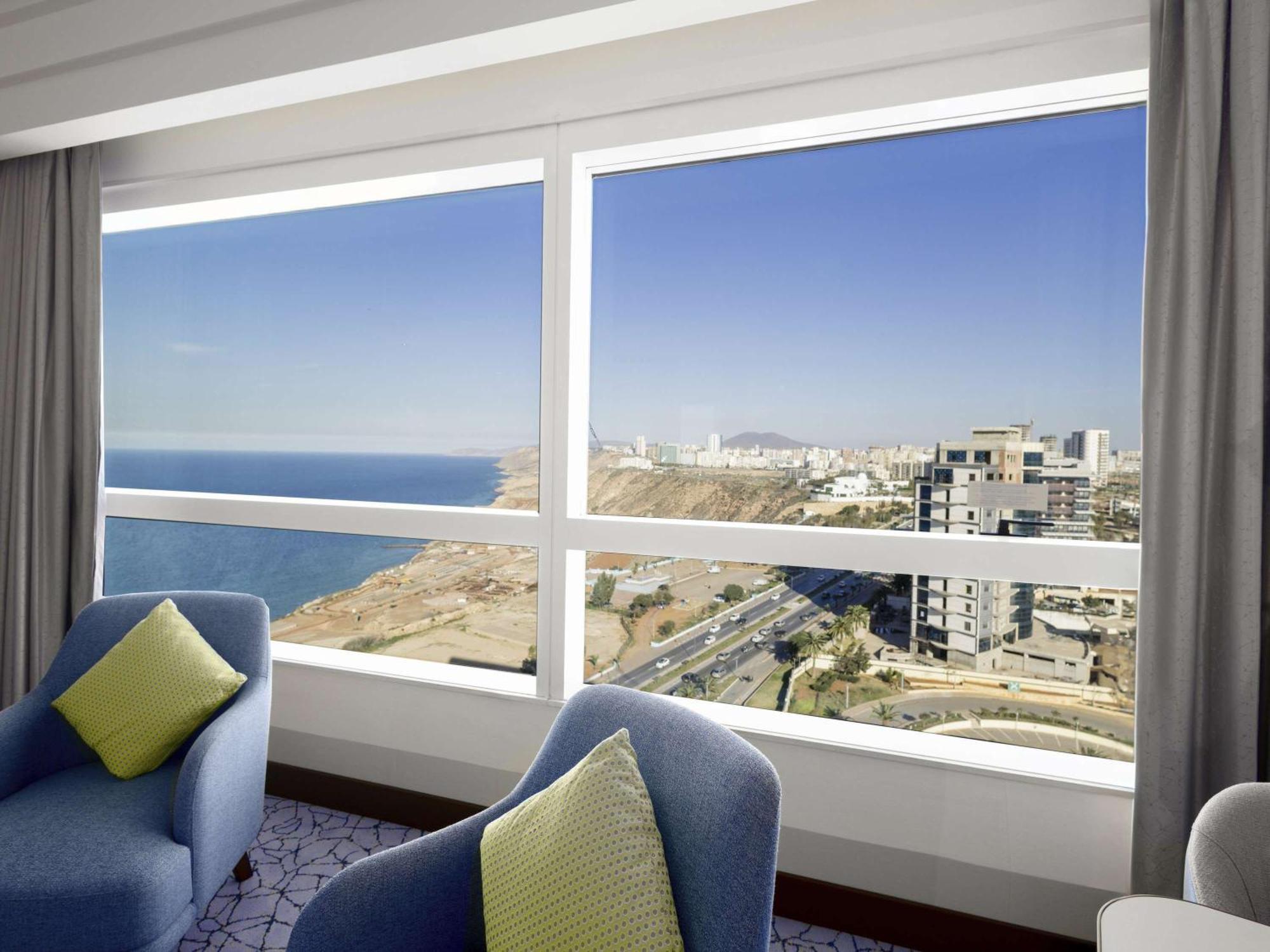 Hotel Oran Bay Managed By Accor Екстериор снимка
