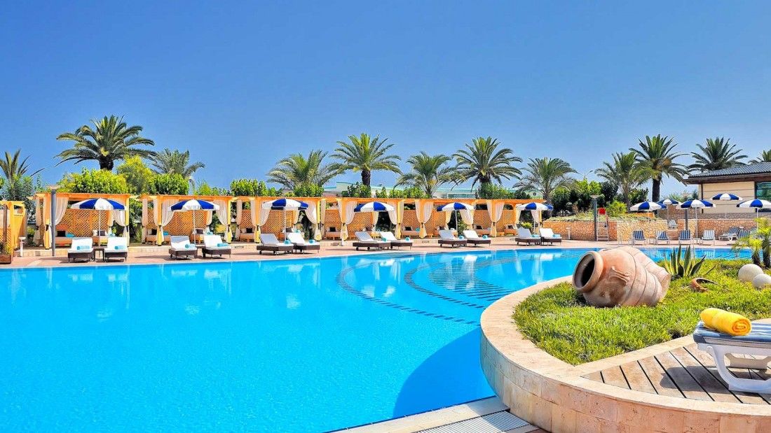 Hotel Oran Bay Managed By Accor Екстериор снимка